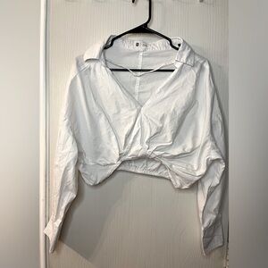 🛍️The Sweet Collective Small Elegant Cropped White Women's Top